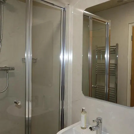 Апартаменты Swale View *